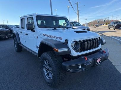 New 2026 Jeep Gladiator Mojave w/ Safety Group