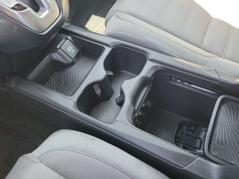 Used 2019 Honda CR-V EX image 16