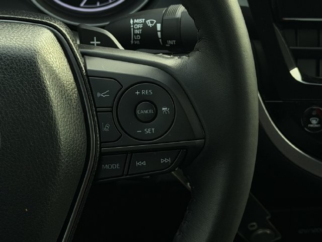 Used 2024 Toyota Camry SE FWD image 15