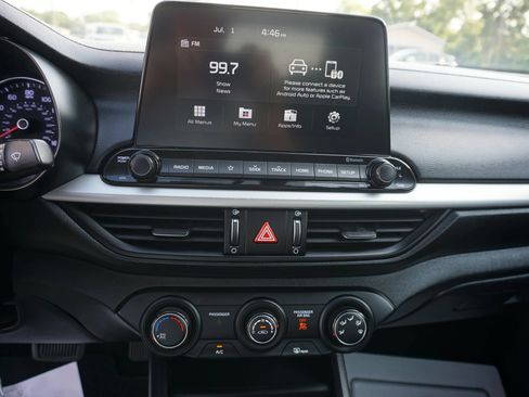 Used 2021 Kia Forte LXS FWD image 9