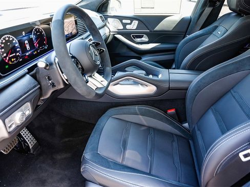 New 2026 Mercedes-Benz GLE 63 AMG S image 19
