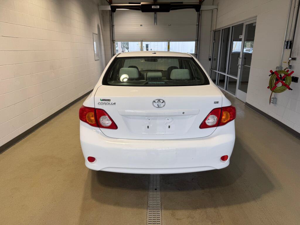 Used 2009 Toyota Corolla LE FWD image 4