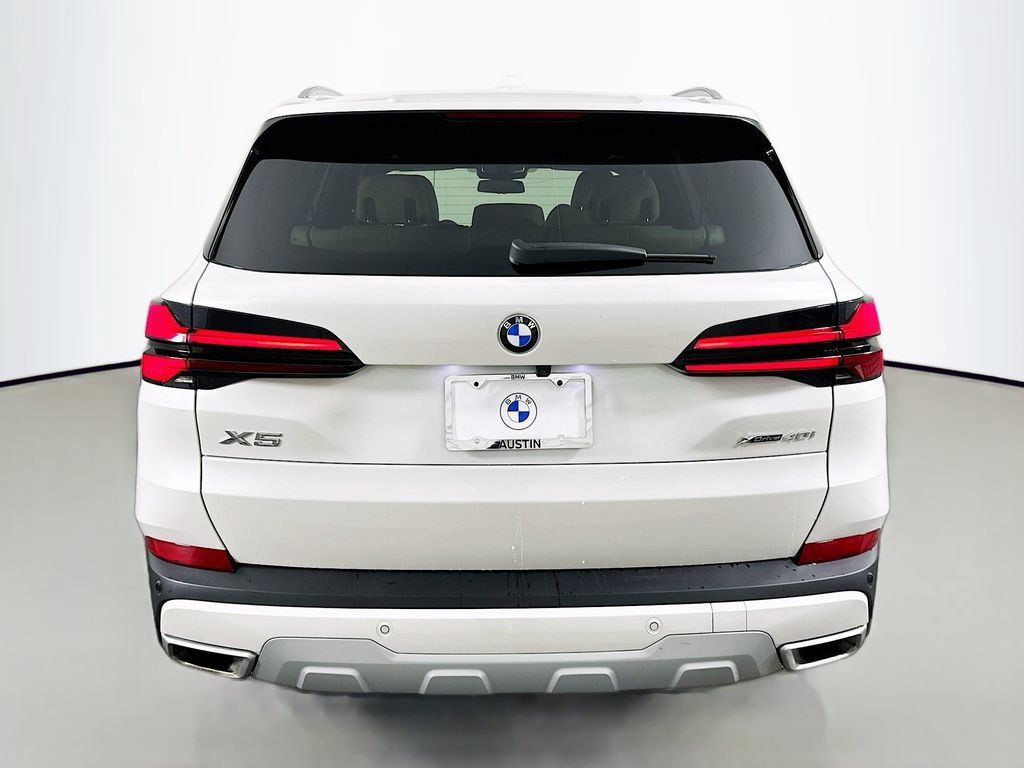 Certified 2024 BMW X5 xDrive40i w/ Parking Assistance Package AWD/4WD image 6