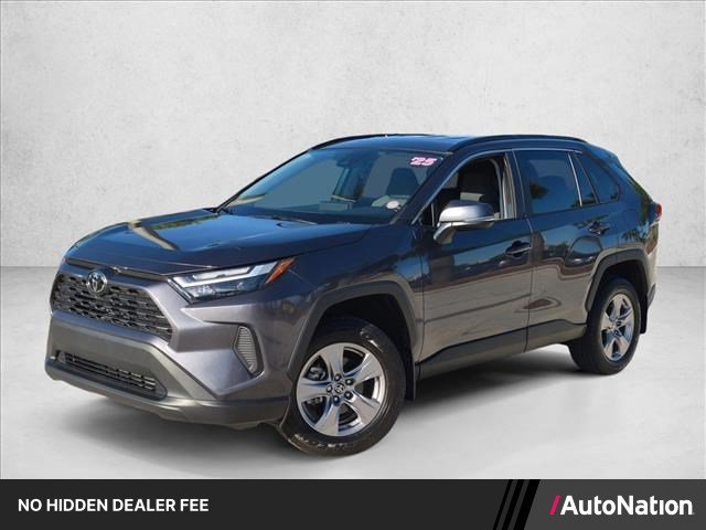Certified 2025 Toyota RAV4 XLE FWD image 1