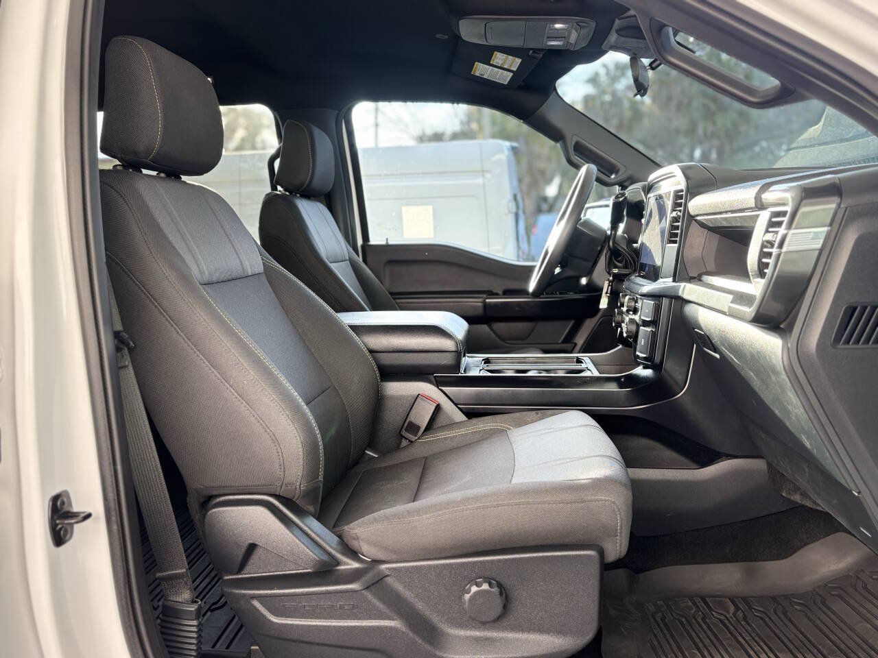 Used 2025 Ford F150 STX w/ Equipment Group 200A RWD image 31