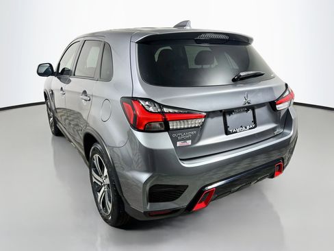 Used 2024 Mitsubishi Outlander Sport ES AWD/4WD image 8