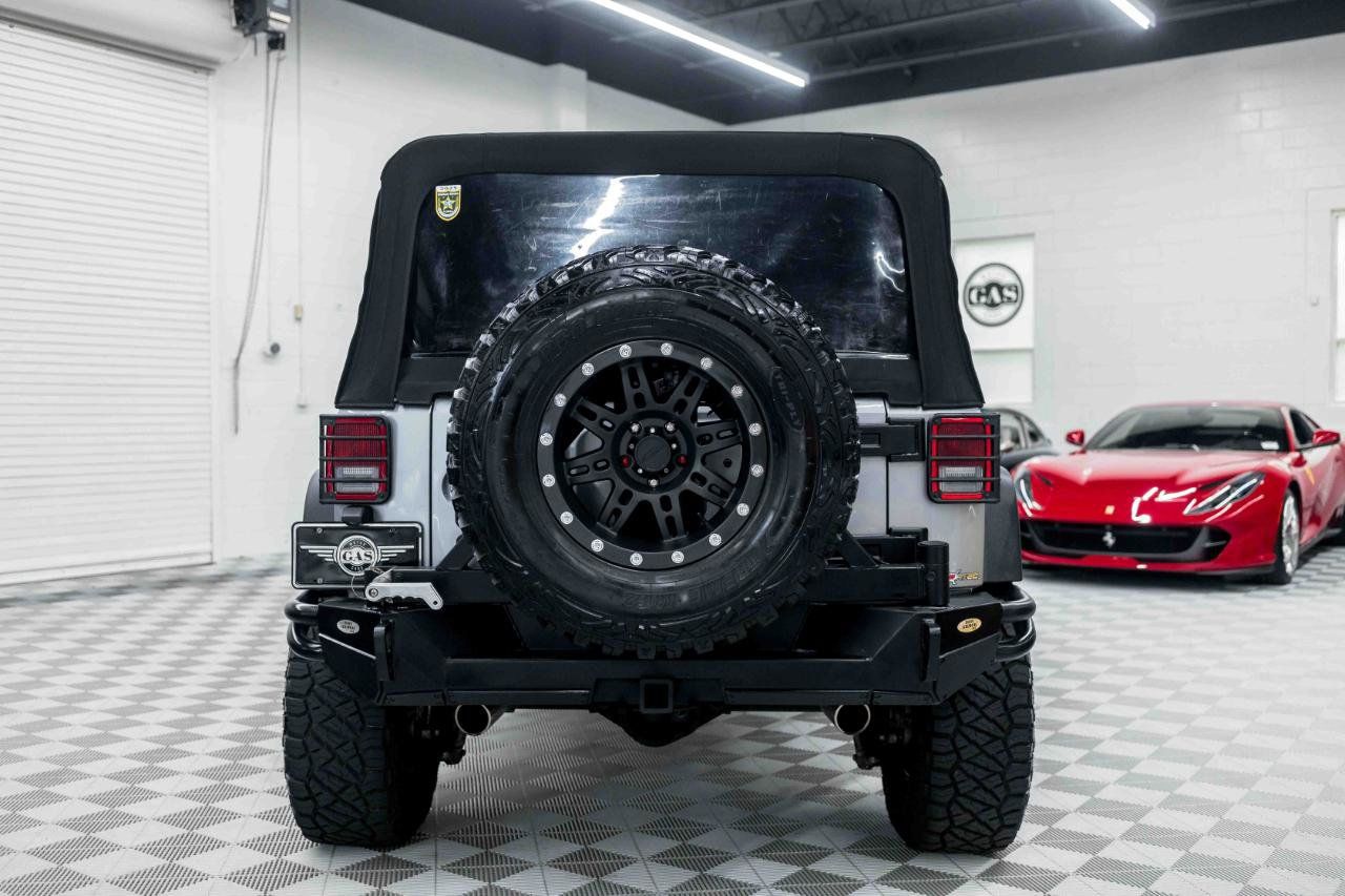 Used 2015 Jeep Wrangler Unlimited Sport w/ Quick Order Package 23S AWD/4WD image 34