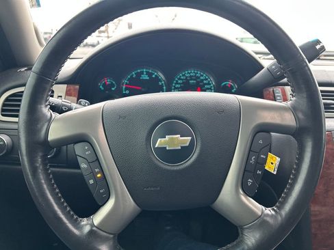 Used 2013 Chevrolet Tahoe LTZ image 15