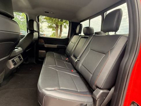 Used 2024 Ford F250 Lariat w/ Black Appearance Package AWD/4WD image 36