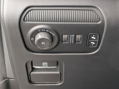 Used 2022 Jeep Grand Wagoneer Series II w/ Convenience Group III AWD/4WD image 28