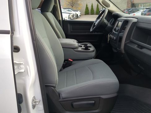 Used 2019 RAM 1500 Express w/ Express Value Package image 28