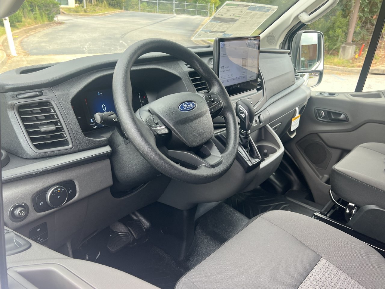 New 2027 Ford Transit 250 Low Roof w/ Load Area Protection Package RWD image 2