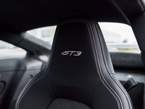 Used 2025 Porsche 911 GT3 w/ Chrono Package image 43