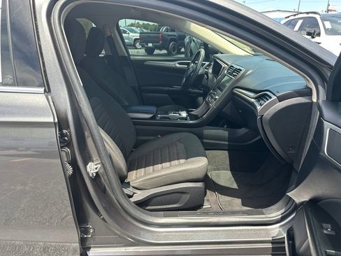 Certified 2020 Ford Fusion SE FWD image 13