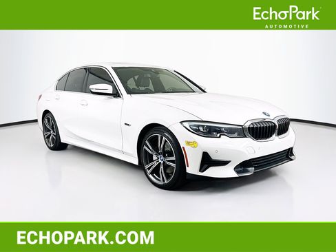 Used 2022 BMW 330e w/ Premium Package RWD image 1