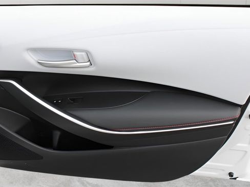 Certified 2024 Toyota Corolla SE image 27