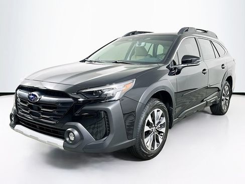 Used 2025 Subaru Outback Limited AWD/4WD image 2