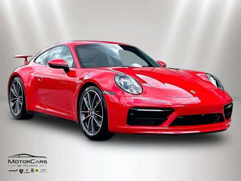 Used 2023 Porsche 911 Carrera S image 2