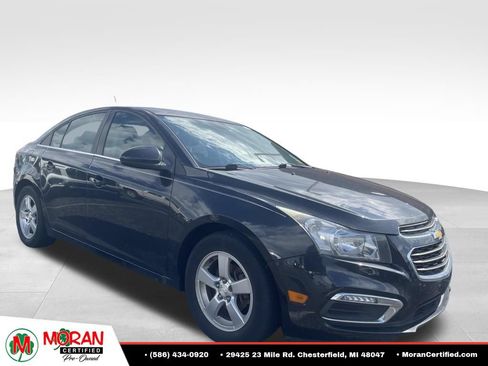 Used 2016 Chevrolet Cruze LT FWD image 5