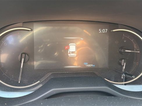 Used 2025 Toyota RAV4 LE image 12