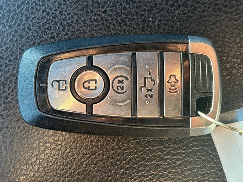 Used 2022 Ford F250 Lariat w/ Lariat Ultimate Package image 34