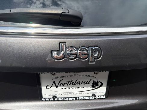 Used 2023 Jeep Compass Limited AWD/4WD image 23