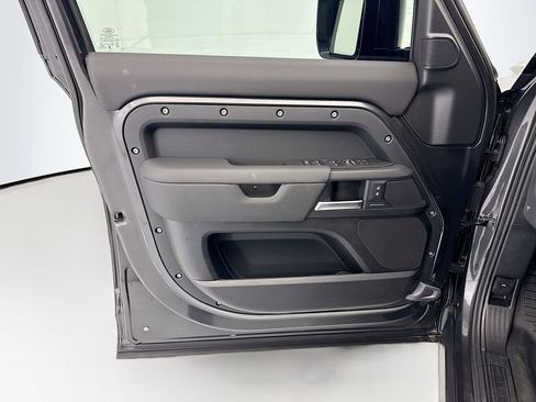Certified 2025 Land Rover Defender 110 S image 23