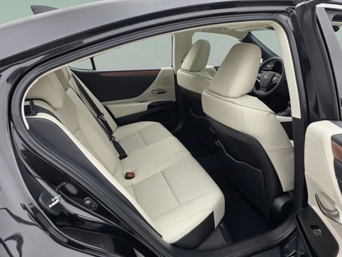 New 2025 Lexus ES 350 w/ Premium Package image 24