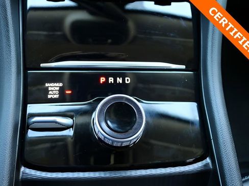 Used 2024 Jeep Grand Cherokee Limited image 26