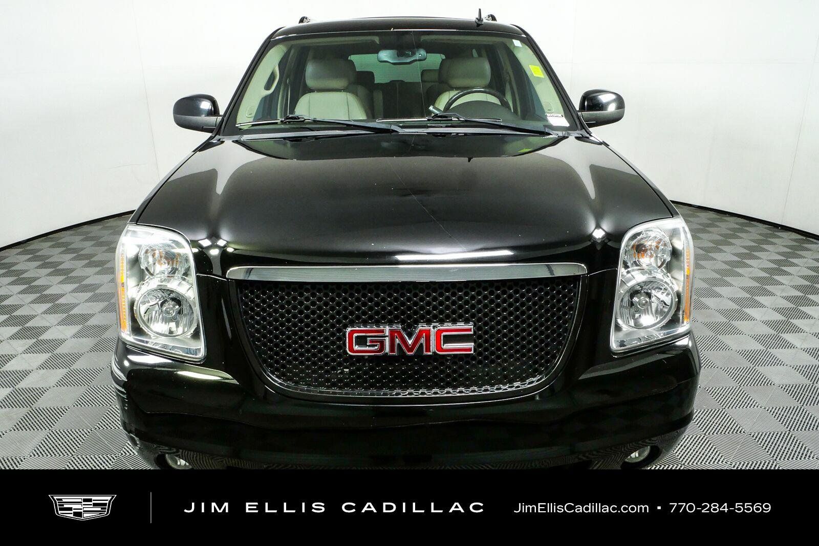 Used 2014 GMC Yukon XL Denali RWD image 24