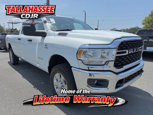 Used 2024 RAM 3500 Big Horn AWD/4WD image 1