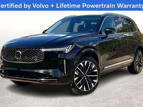 Certified 2025 Volvo XC90 B6 Plus image 15