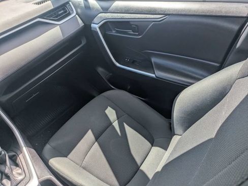 Used 2025 Toyota RAV4 LE FWD image 17