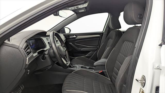 Used 2024 Volkswagen Jetta Sport FWD image 14