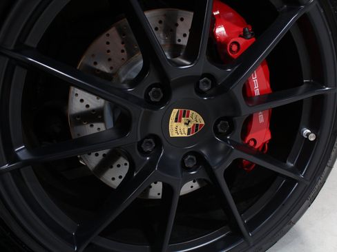 Used 2016 Porsche Boxster Spyder RWD image 47