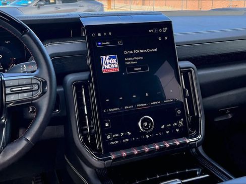 Used 2025 GMC Yukon AT4 Ultimate w/ LPO, Floor Liner Package image 6