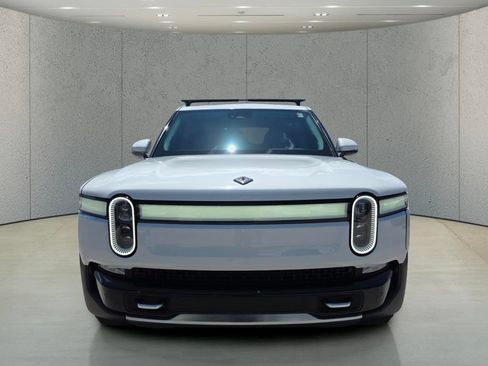 Used 2022 Rivian R1T Adventure AWD/4WD image 12
