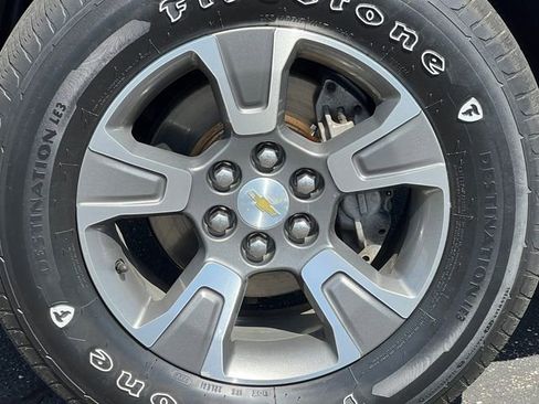 Used 2016 Chevrolet Colorado Z71 AWD/4WD image 8