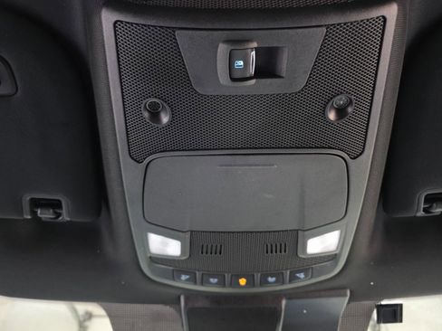 Used 2019 Ford F150 Platinum image 37