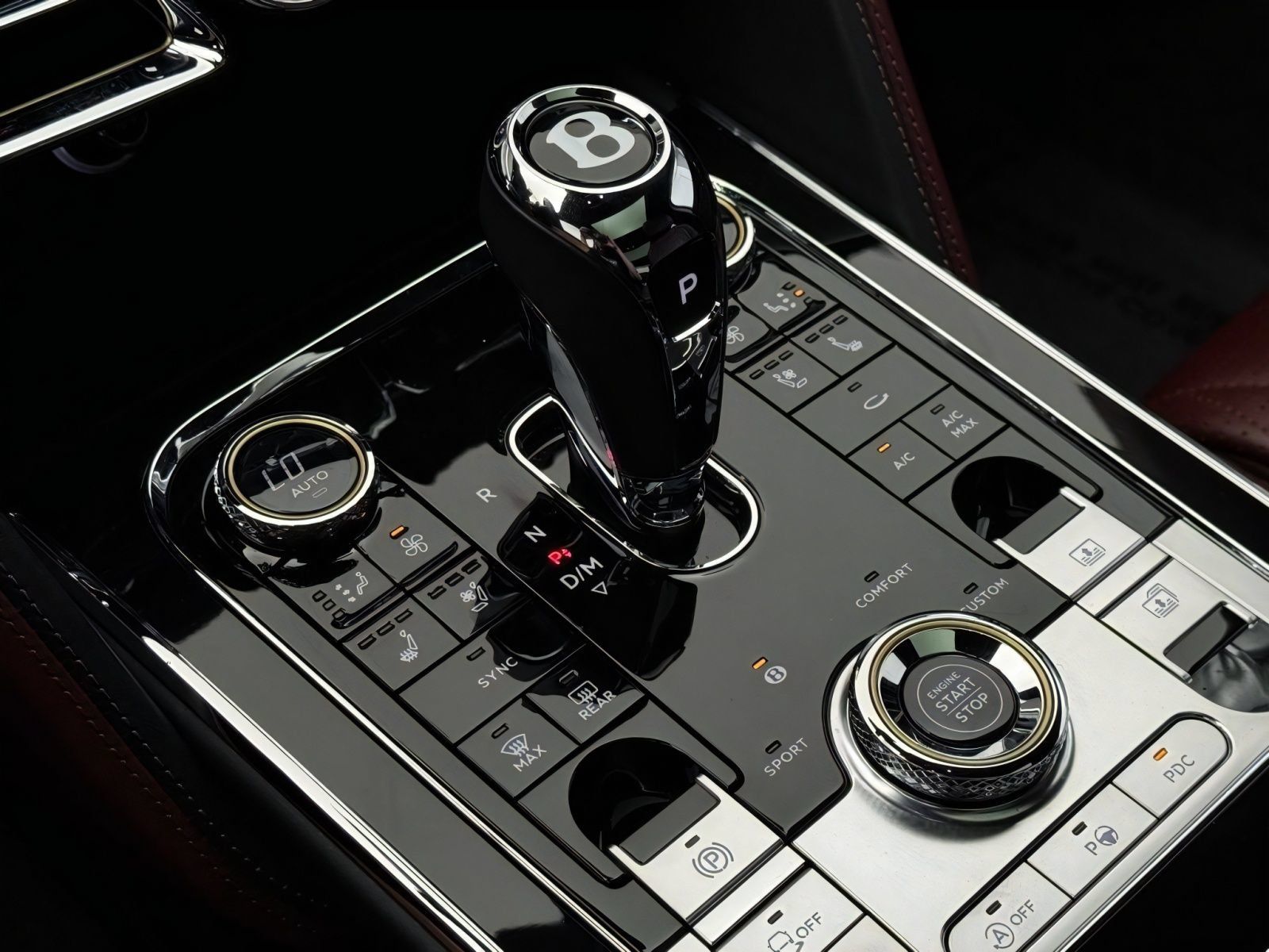 Used 2020 Bentley Flying Spur W12 AWD/4WD image 13