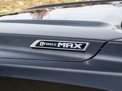 Used 2023 Toyota Sequoia Platinum image 53