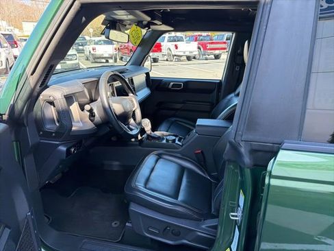 Used 2025 Ford Bronco Outer Banks image 29