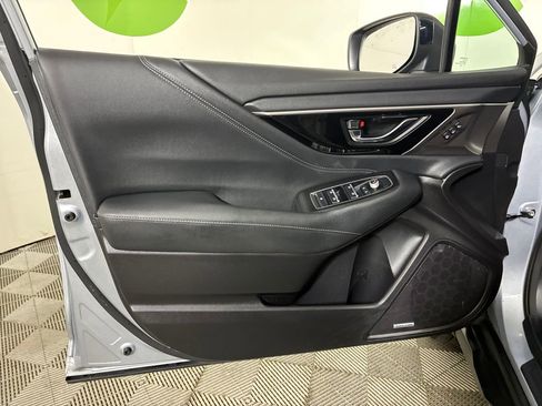 Used 2023 Subaru Outback Limited image 23