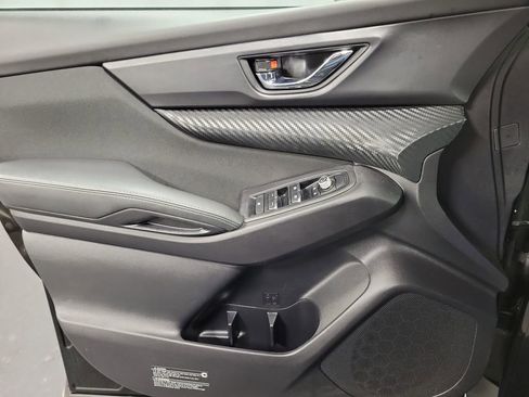 Used 2024 Subaru Ascent Premium w/ Convenience Package image 21