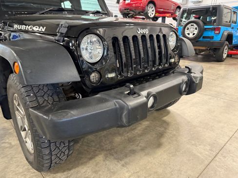 Used 2016 Jeep Wrangler Unlimited Sport AWD/4WD image 2