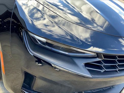 Used 2019 Chevrolet Camaro LT image 26