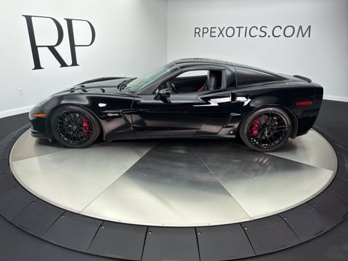 Used 2007 Chevrolet Corvette Z06 w/ Preferred Equipment Group RWD image 6