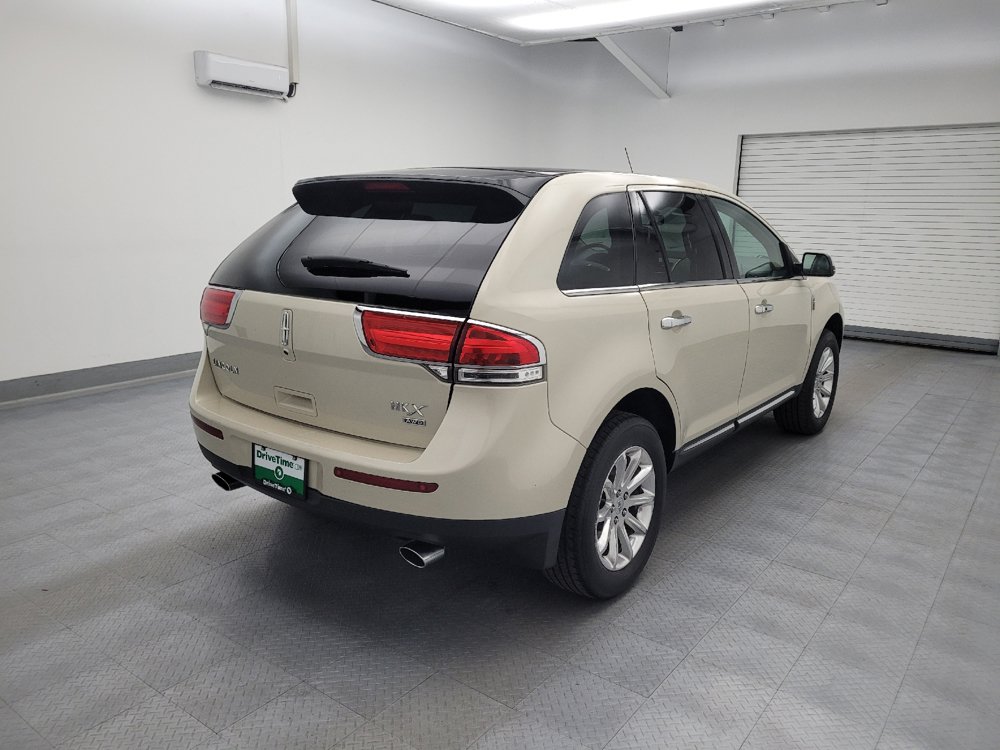 Used 2014 Lincoln MKX AWD w/ Equipment Group 102A image 9