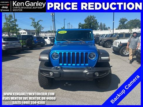 Used 2022 Jeep Wrangler Unlimited Sport AWD/4WD image 2