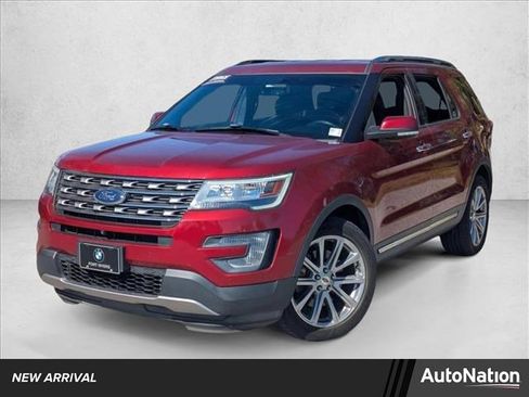 Used 2017 Ford Explorer Limited image 1